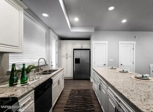 730 Bluffs Ct in Reno, NV - Building Photo - Building Photo