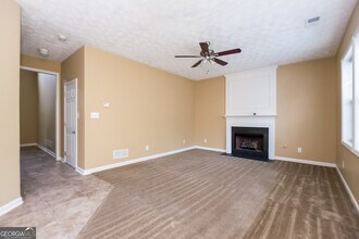 7223 Silver Mine Pass in Austell, GA - Building Photo - Building Photo