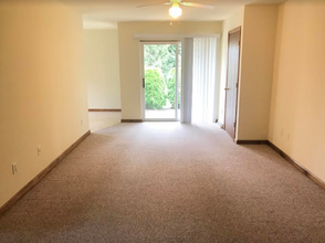 4351 Angela Ct in Schenectady, NY - Building Photo - Building Photo