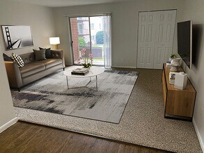 South View Apartments and Townhomes in State College, PA - Building Photo - Building Photo