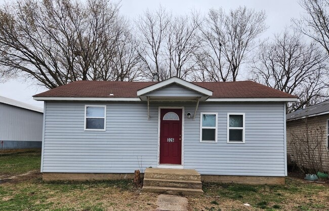 property at 326 W Pierce St