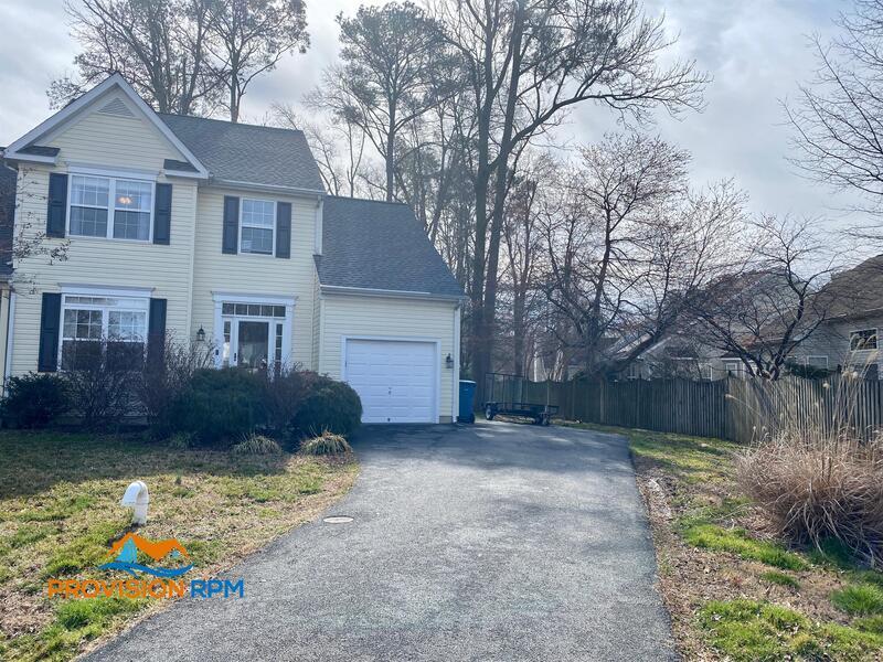 106 Hanson Ct in Chester, MD - Building Photo