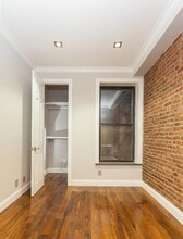 16 E 116th St in New York, NY - Building Photo - Building Photo