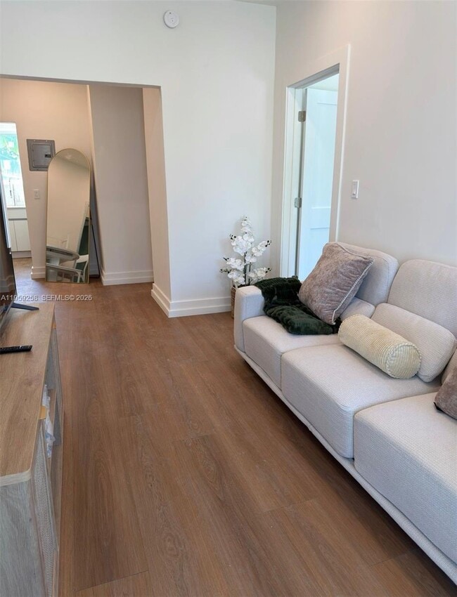 property at 1535 West Ave