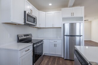 6309 Delmar Blvd - Student Housing in St. Louis, MO - Foto de edificio - Interior Photo