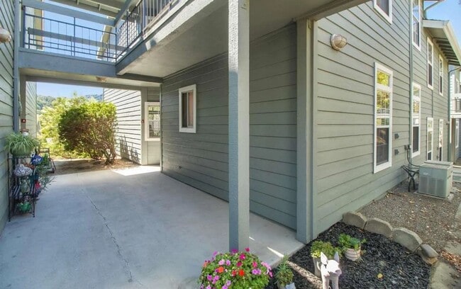 7730 Canyon Meadows Cir in Pleasanton, CA - Building Photo - Building Photo