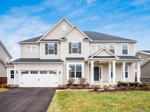 9182 Gardenia Dr in Plain City, OH - Foto de edificio - Building Photo