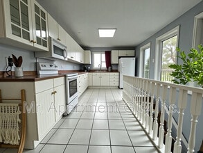 1974 Portage Rd in Niagara Falls, ON - Building Photo - Building Photo