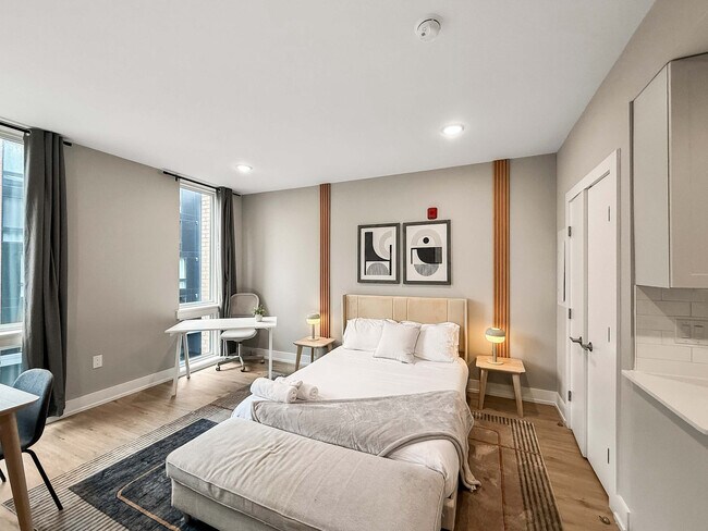 property at 626 N Delaware Ave
