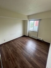 Riverview Tower Apartments in Baraboo, WI - Building Photo - Building Photo