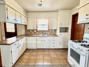 12506 E 116th St N in Collinsville, OK - Building Photo - Building Photo