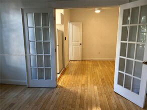 1615 Pennsylvania Ave in Miami Beach, FL - Building Photo - Building Photo