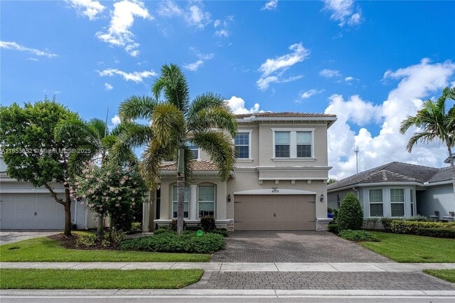property at 4658 Greenway Dr