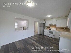 16426 E 29th St in Independence, MO - Foto de edificio - Building Photo