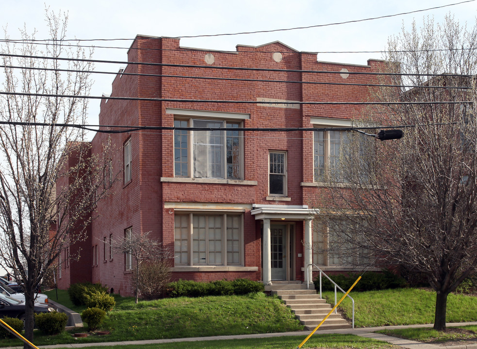 522 Fletcher Ave in Indianapolis, IN - Building Photo