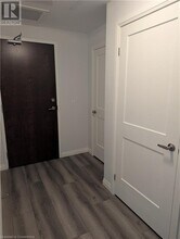 108 Garment St in Kitchener, ON - Building Photo - Building Photo