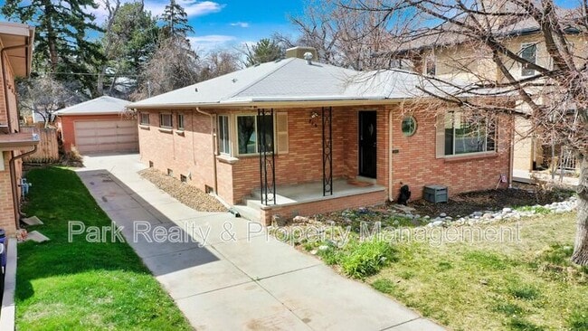 property at 715 Ivanhoe St