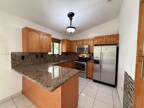 18260 SW 142nd Pl in Miami, FL - Building Photo - Building Photo