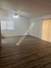 14229 Winchester Dr in Mojave, CA - Building Photo - Building Photo