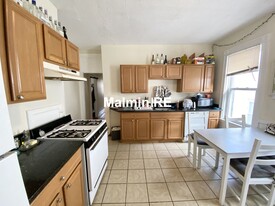 55 Calumet St, Unit 1 in Boston, MA - Building Photo