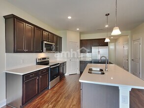 5228 Valor Dr in Murfreesboro, TN - Building Photo - Building Photo