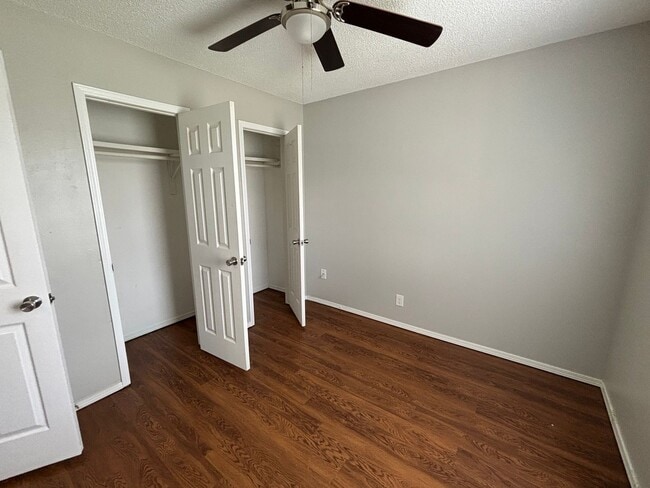 2420-2422 W Magnolia St in Rogers, AR - Building Photo - Building Photo