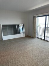 3300 N Key Dr in North Fort Myers, FL - Foto de edificio - Building Photo