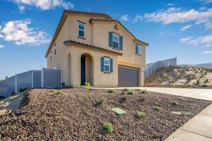 27342 Denali Ct in Corona, CA - Building Photo