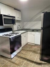 44 Grasmere Ave in Fairfield, CT - Building Photo - Building Photo