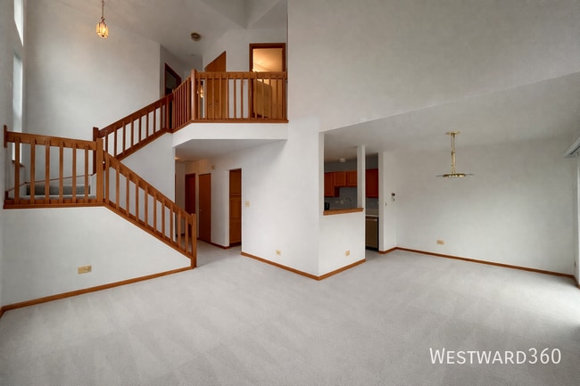 property at 18 Stonegate Ct