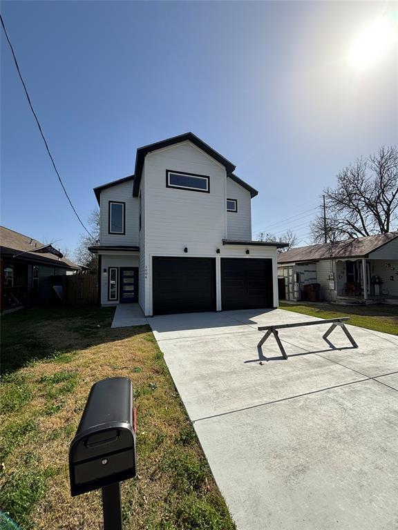 property at 1006 4th St