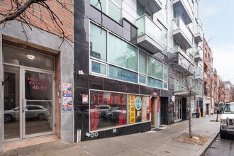 13215 41st Ave in Flushing, NY - Building Photo - Building Photo