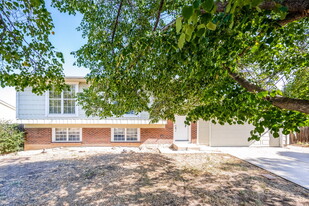 19135 E Kansas Dr