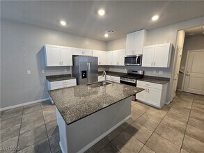 7448 Red Plumeria Ave in Las Vegas, NV - Building Photo - Building Photo