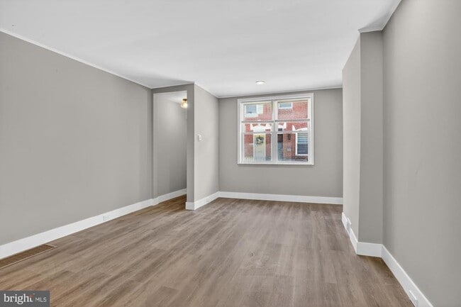 2422 S Iseminger St in Philadelphia, PA - Building Photo - Building Photo