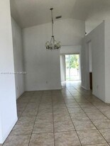 2173 SE 2nd St in Homestead, FL - Building Photo
