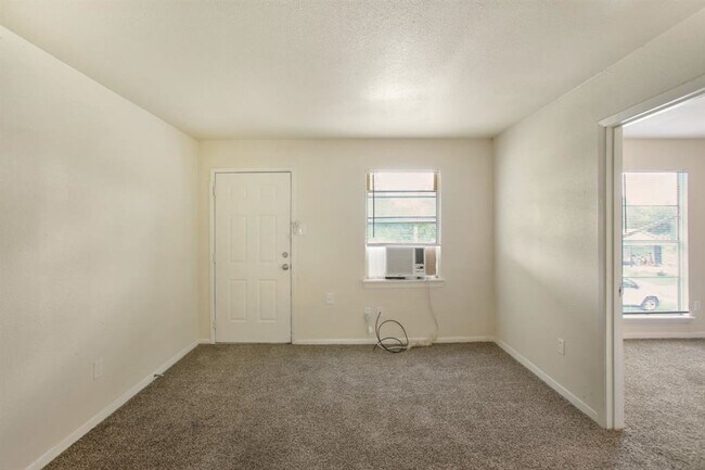 5415-5413 3 Rd St in Danbury, TX - Building Photo - Building Photo
