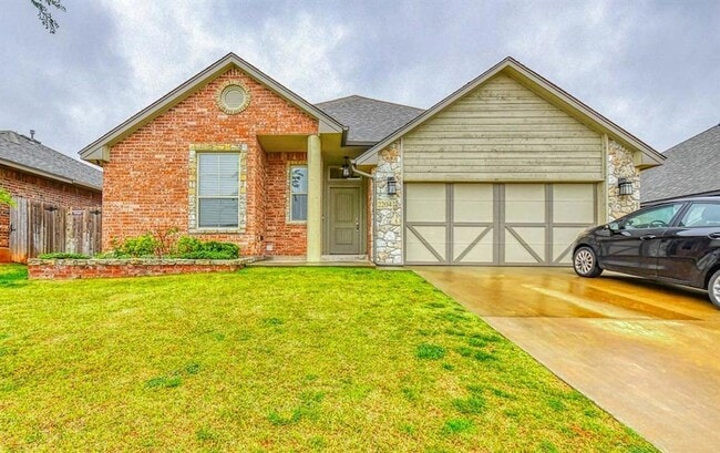 2204 Alameda Park Dr