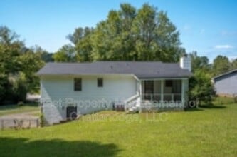 5902 Fort Sumter Dr in Harrison, TN - Building Photo - Building Photo