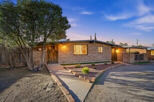 6814 E Koralee St in Tucson, AZ - Building Photo