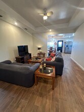 2405 Joe Ln. in Clovis, NM - Foto de edificio - Building Photo