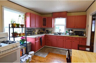 608 S Webber St in Urbana, IL - Building Photo - Building Photo