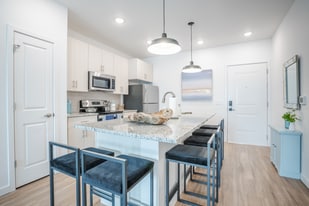 Enclave on Ayers in Brooksville, FL - Building Photo