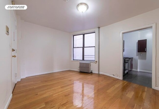 property at 180 Borinquen Pl