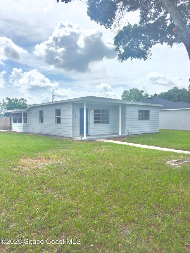 1701 Elizabeth St in Melbourne, FL - Building Photo - Building Photo