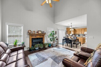 8725 Evangeline Dr in North Charleston, SC - Building Photo - Building Photo