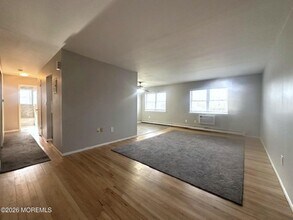 61 Stonehurst Blvd in Freehold, NJ - Building Photo - Building Photo