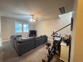 6026 Starbrook Creek Dr in Katy, TX - Foto de edificio - Building Photo