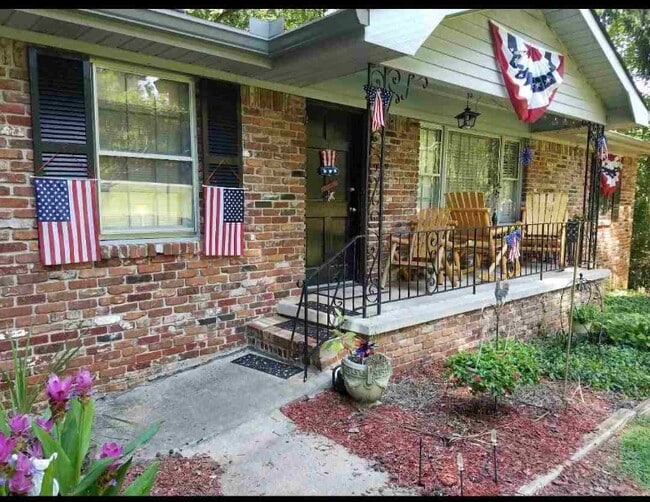 property at 396 Plantation Rd SW