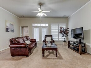 15400 Swallowtail Rd in Edmond, OK - Foto de edificio - Building Photo
